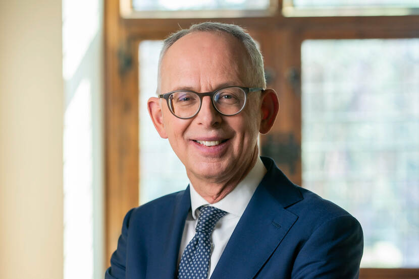 prof. dr. mr. M.A.P. (Mark) Bovens